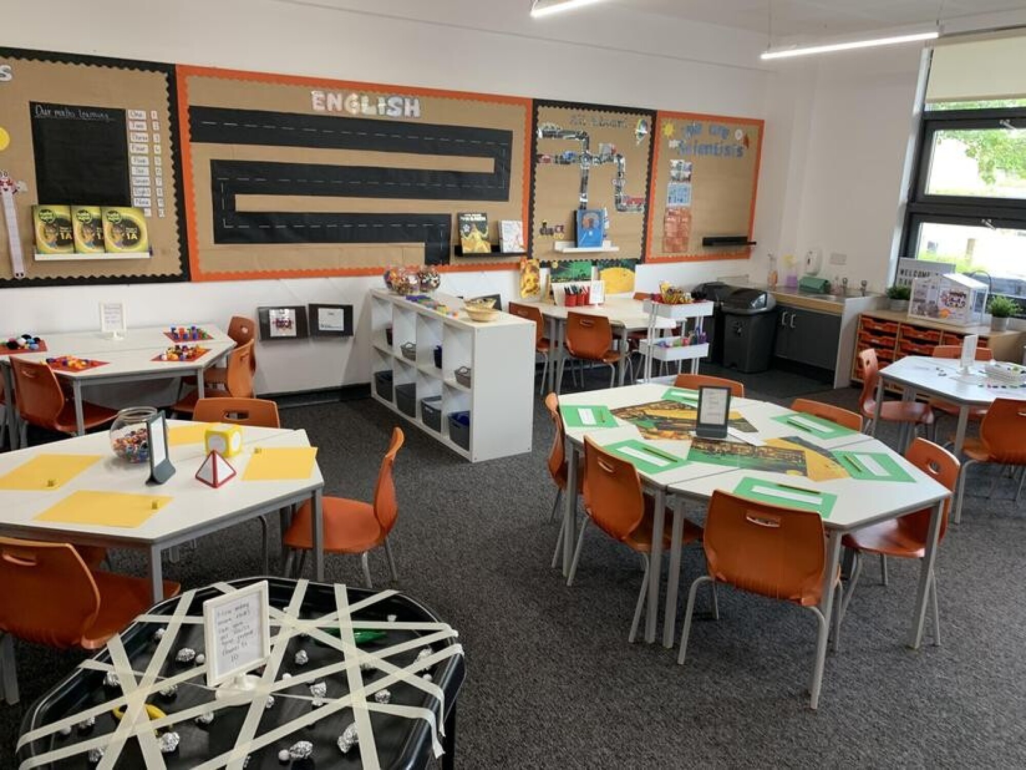 67a7459683d54c039871d3b65de50bb4 1x1