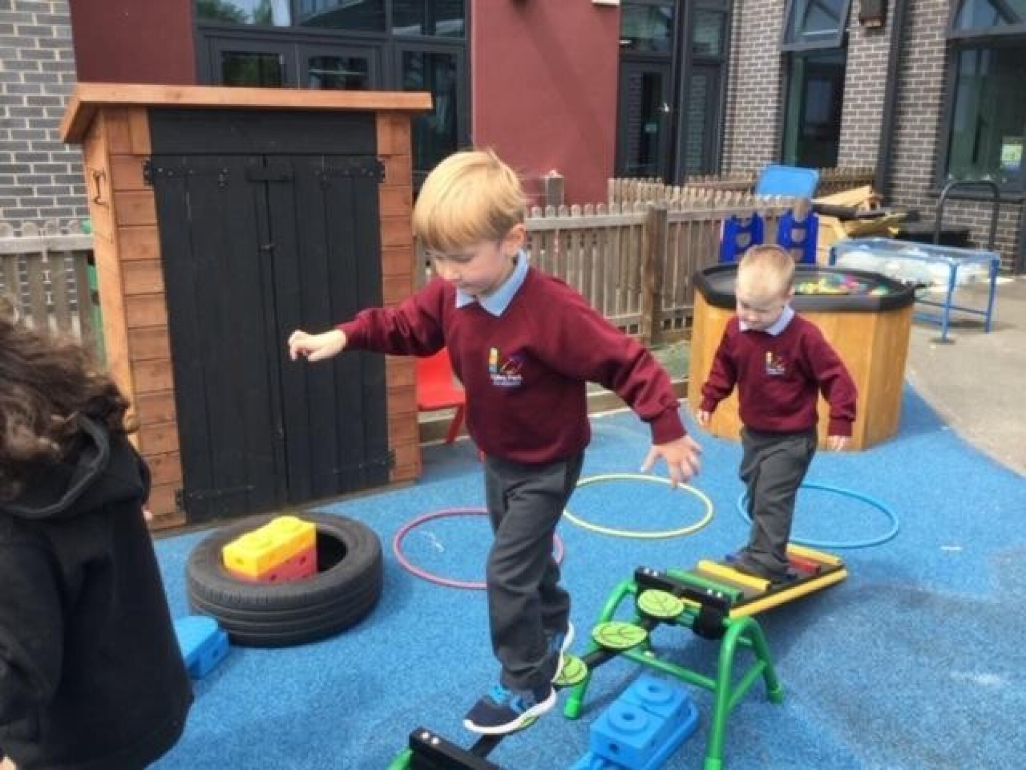 6c966d62 2064 4a96 9329 5f9d144472f6 1x1