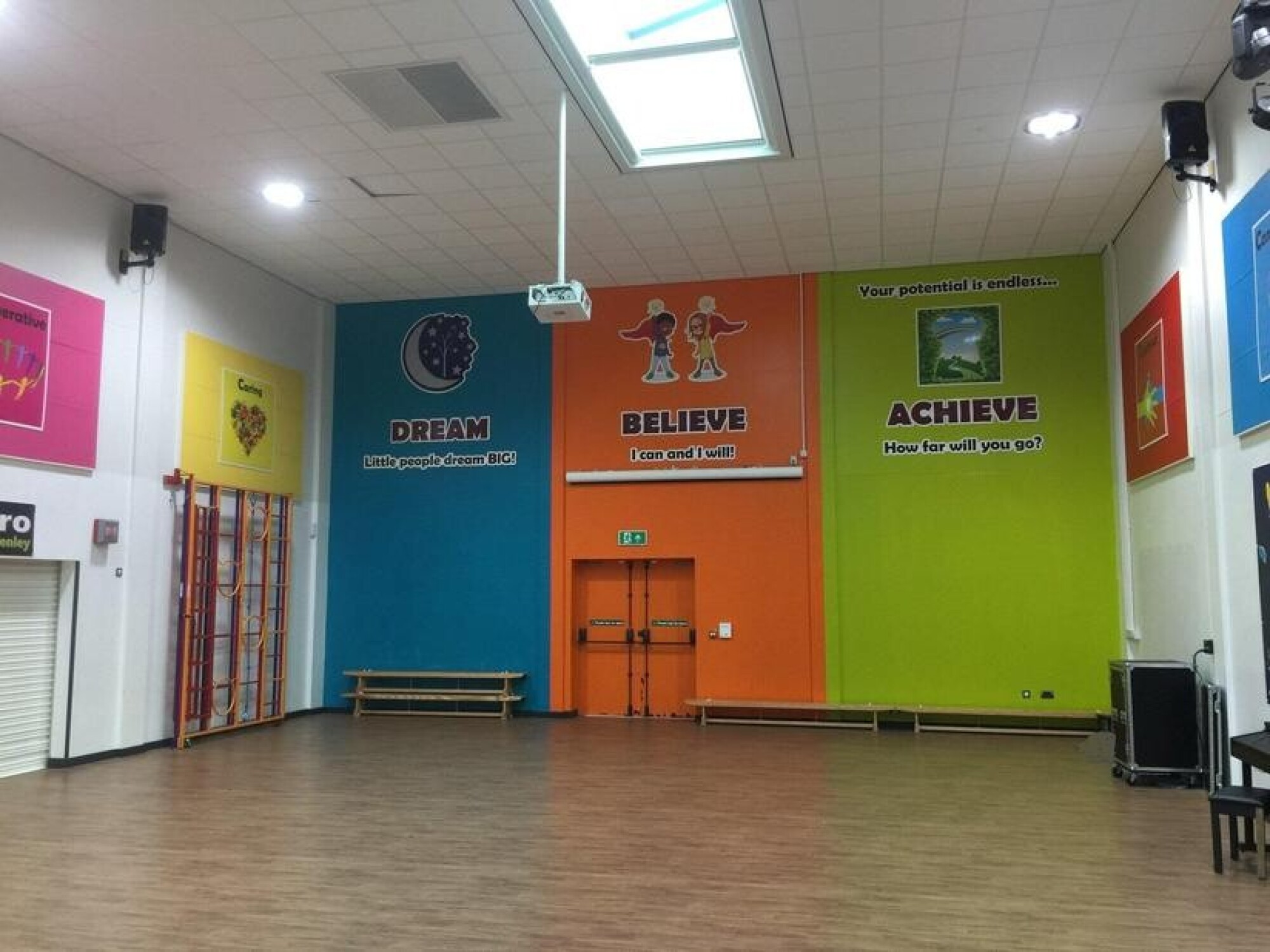 ec04ad9145634ab0a25f604b7482950d 1x1