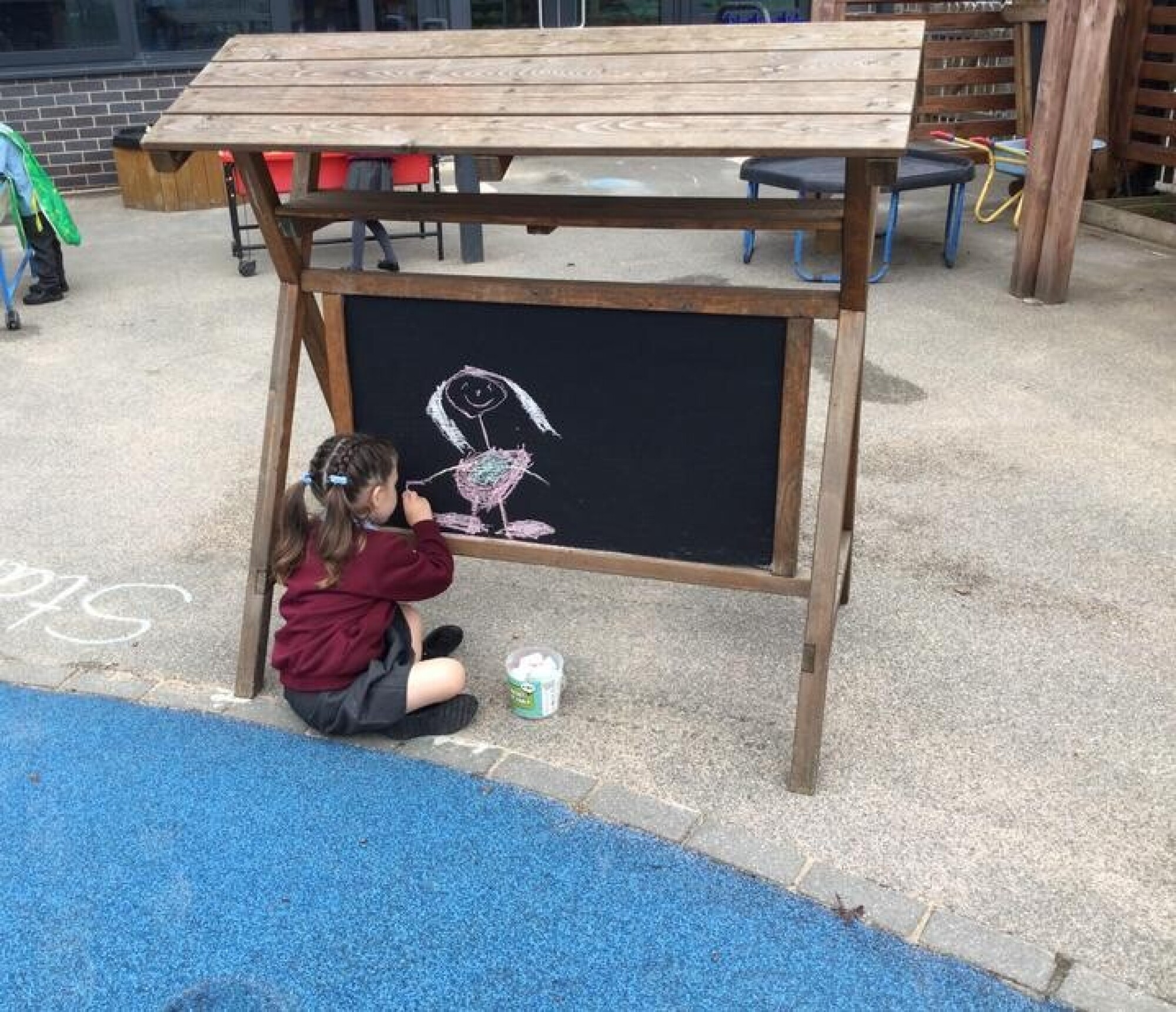 f10c9c1e b737 49c6 bb97 aa75c64e51f0 1x1